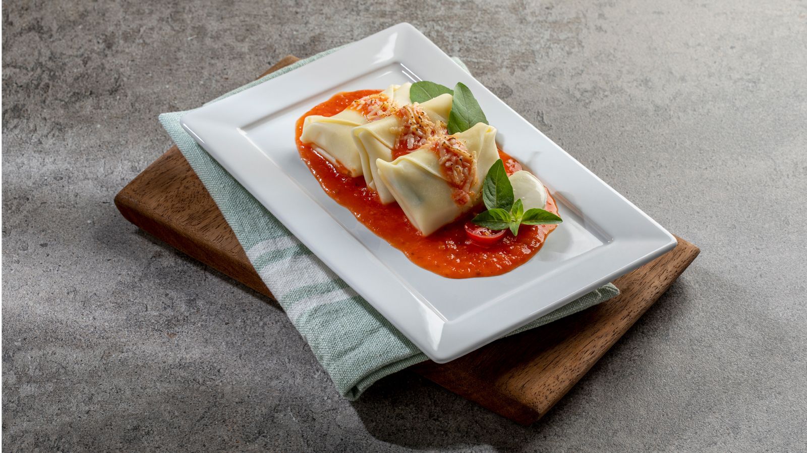 MANICARETTI CAPRESE CONGELADO 400G